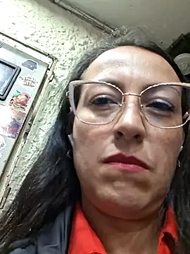 Lauryn_Jones live