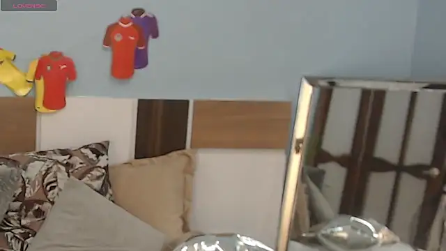 salome_veles live