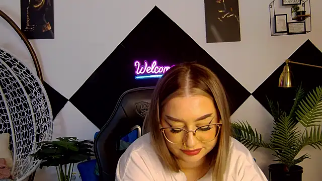 Katewalker_ live
