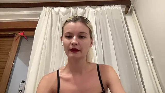 Onika_Love live