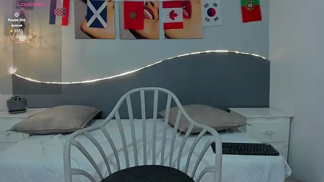 Sara_mora_ live