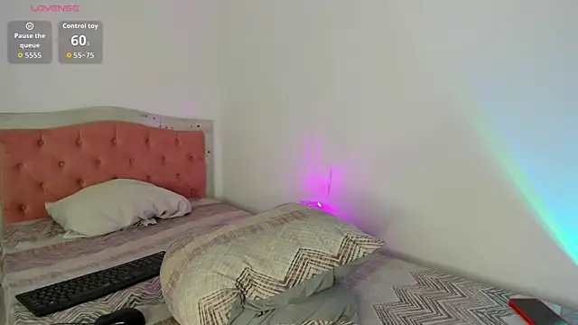 kitten_danna_ live