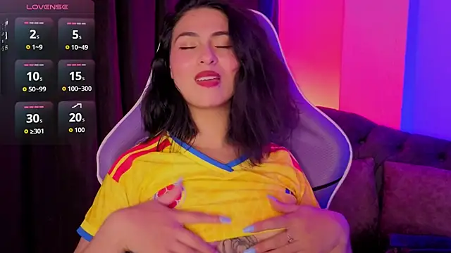 Miss__Megan live