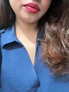 Yours_riya11 live