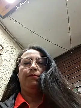 Lauryn_Jones live