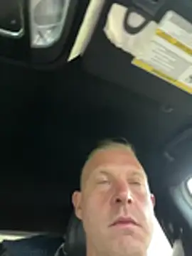 Mcpussypounder211 live