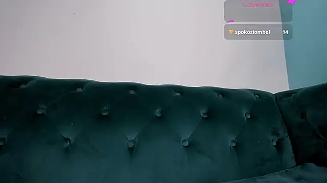 RoxyReign live