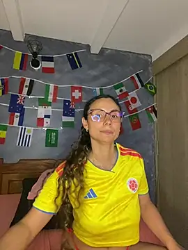 MafeeRoss live