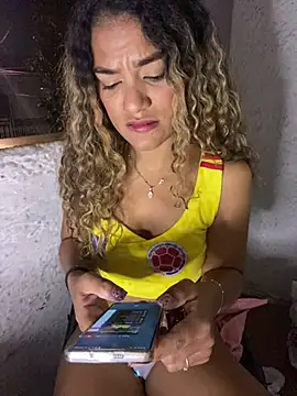 AngelPinkk_ live
