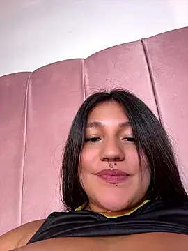 Emily_Gomezz live
