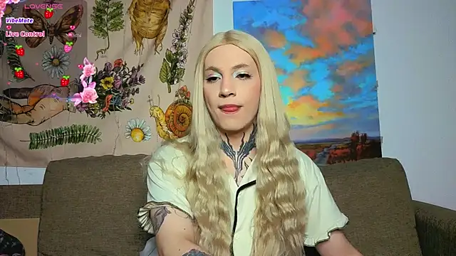 Chloecherry live