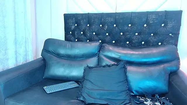 SofiaGomez_st live