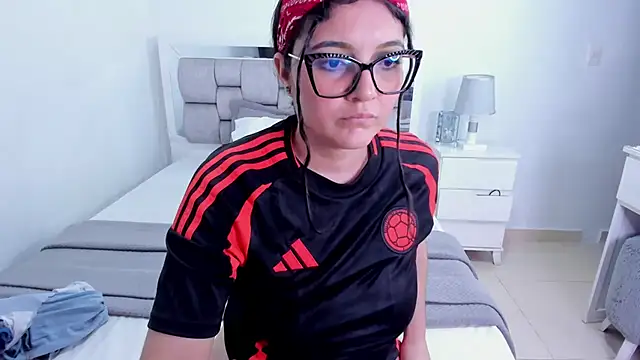 Camilaa_bueno live