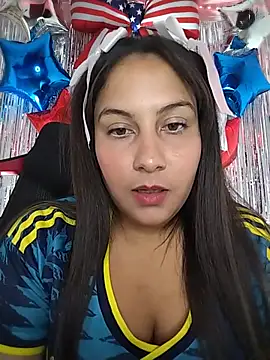 esmeralda_jadees live