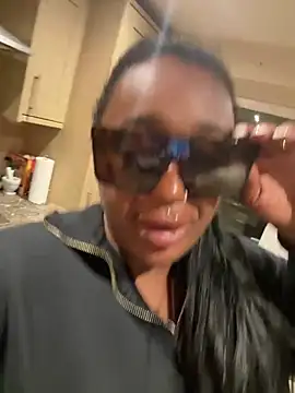 Ebonnyxx live