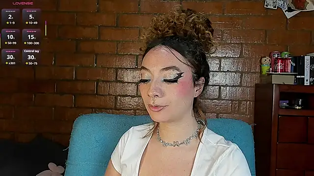 Annycolin_ live