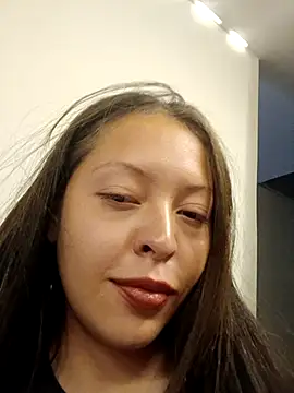 Selene_Amari live