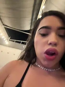 SofiaWildee live
