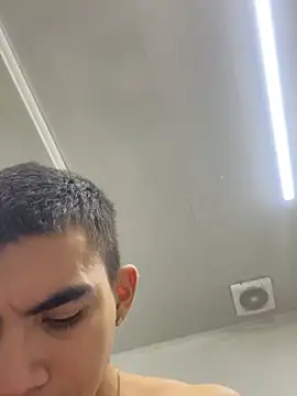 Sebastian_Vega live