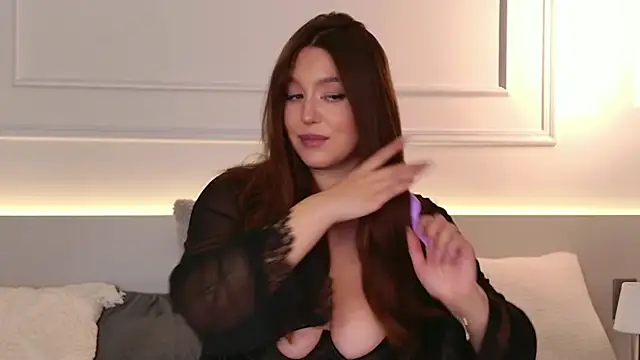 _Tessa_May_ live