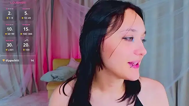 DarcyBlackwood live