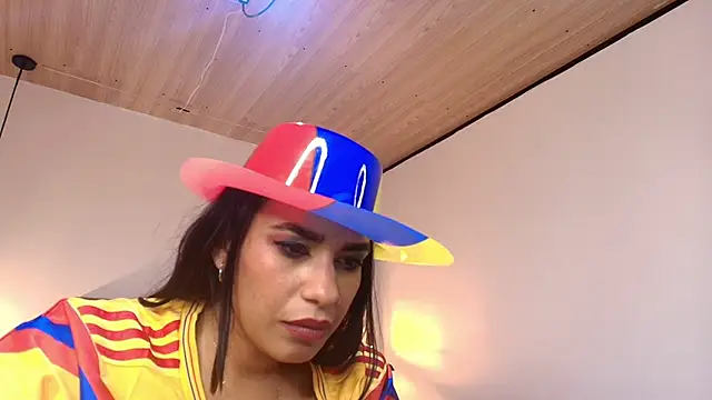 Lia_Blake_ live