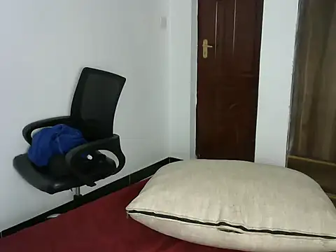 bootylicious334 live