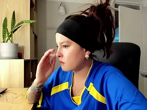 AmandaCallum live