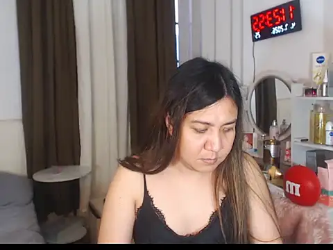 stellahugeX live
