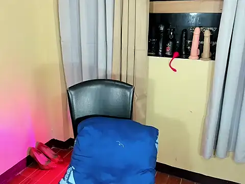 Suckable_StormRain69xx live