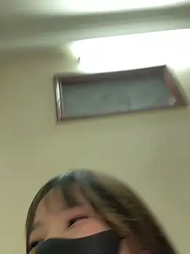 VyVy18 live
