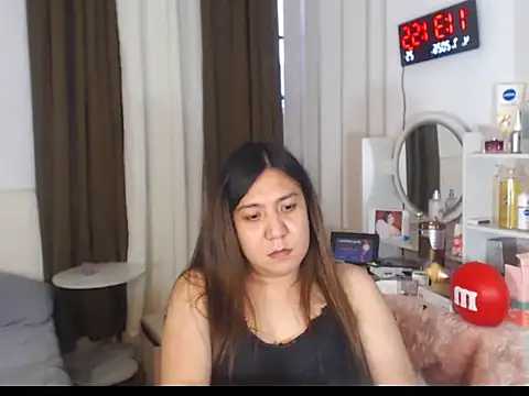 stellahugeX live