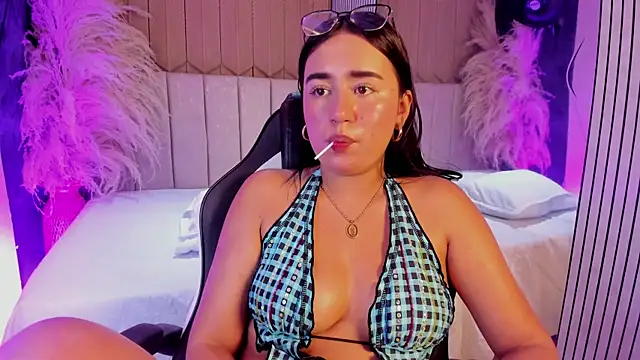 SweetNova1 live