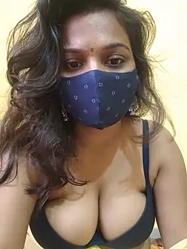 Creamy_pie297 live