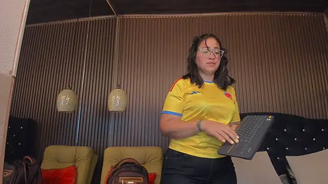 AlissBluumm live