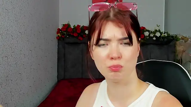 MelissaMay__ live