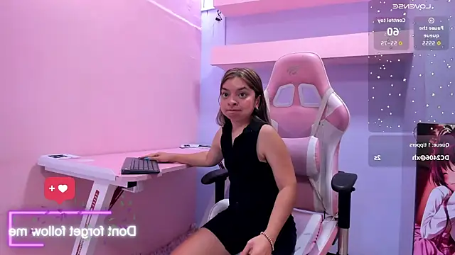 CharlotteMuller live
