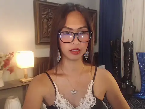Nathalieheartt live