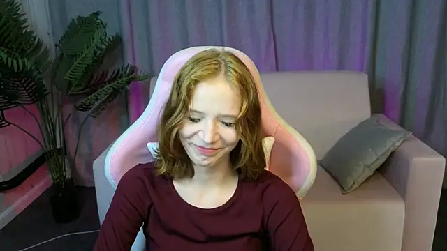 AliceJohansone live