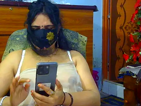 Horny_Doll24 live