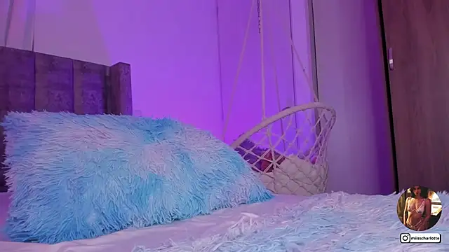 miss__charlotte7 live