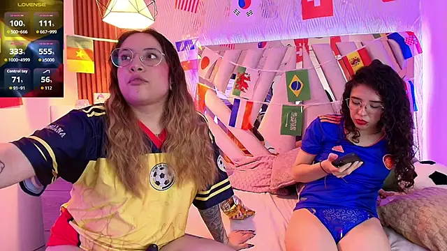 Amara_Davis1 live