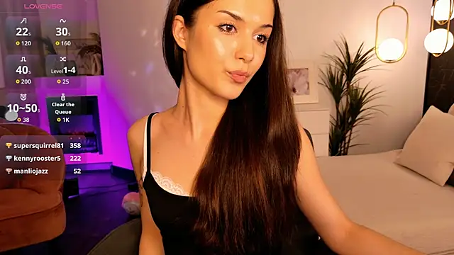 SkinnyEllie live