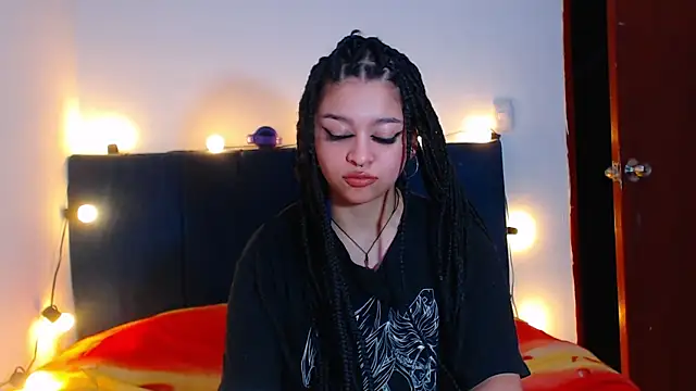 Bitsy_Messy live