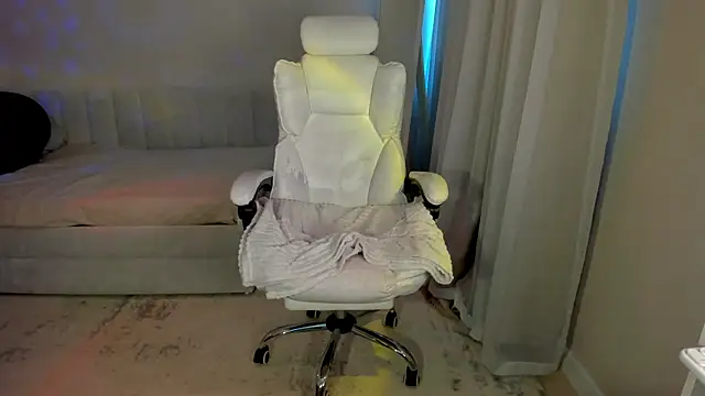 Black_Dollarss live