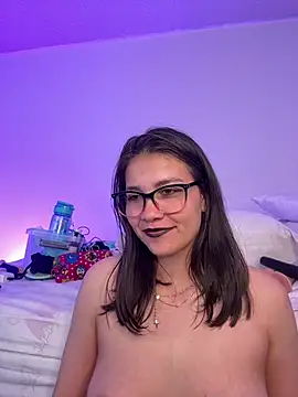 aurora_divine live