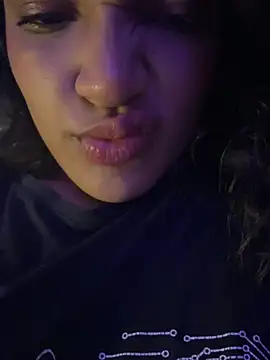 Nyxx_Velariia live