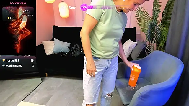 RikaCoutts live