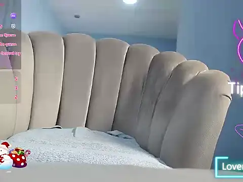 AlishaMonroe_ live