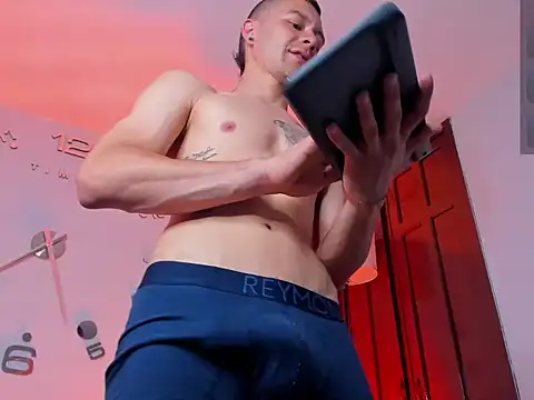 Tayler_millers_ live